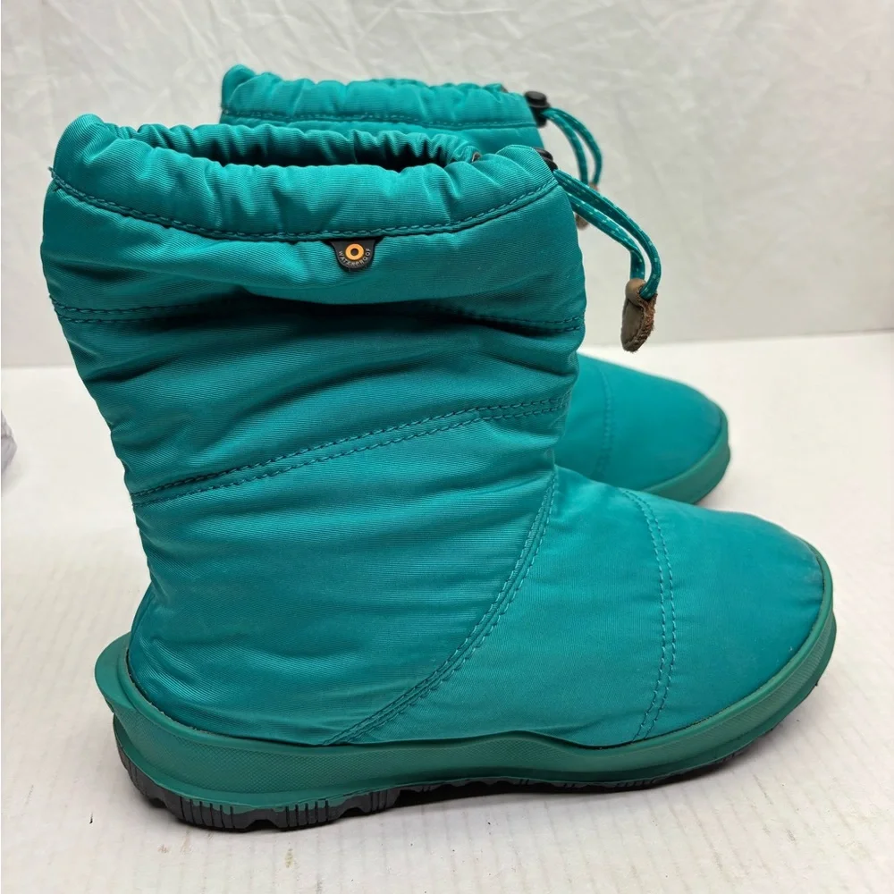 Bogs Snowday Teal Puffer Winter Boots, size 5 big girl, box 25